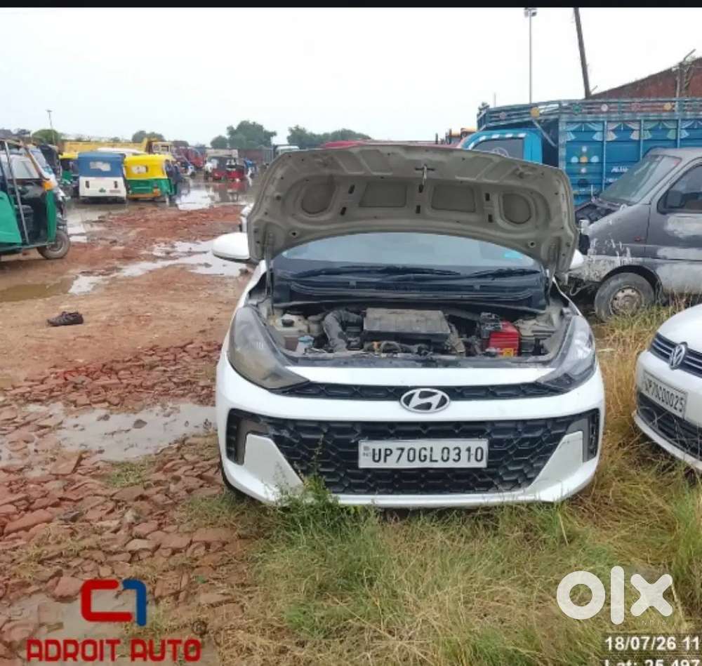 Maruti Suzuki Swift Vxi 2025