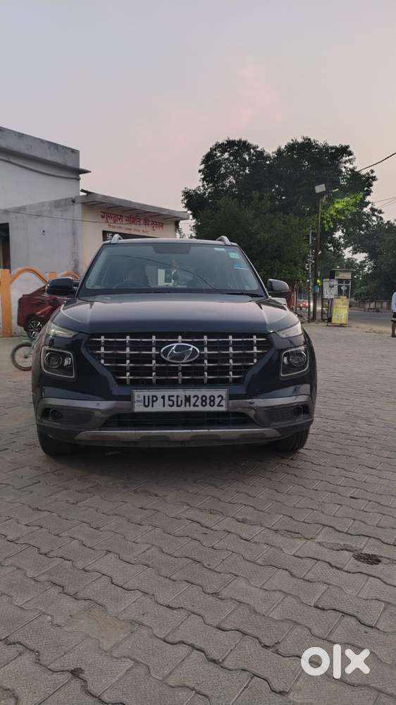 Hyundai Venue 1.0 Sx Turbo Imt Dual Tone Sport, 2021, Petrol