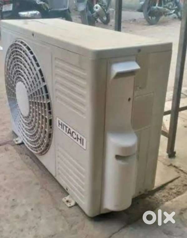 #Good Selling second handAc in  Excellent working condition