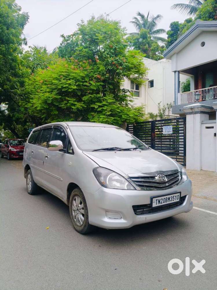 Toyota Innova 2.5 Vx 8 Str Bs-iii, 2011, Diesel