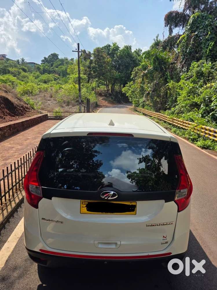Mahindra Marazzo Diesel 2023