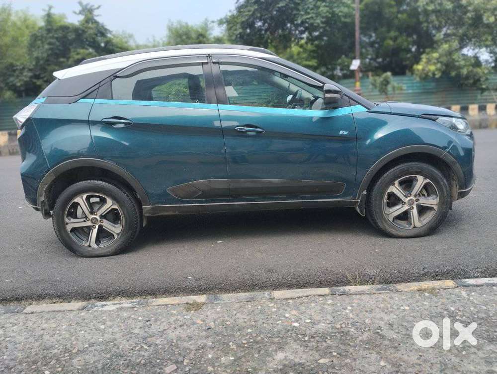Tata Nexon 1.2 Revotron Xz Plus, 2022, Electric