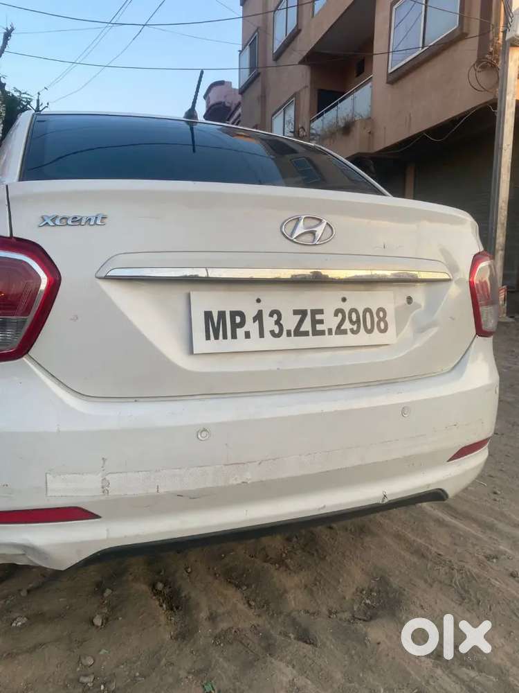 Hyundai Xcent Prime 2016 Diesel 180000 Km Driven