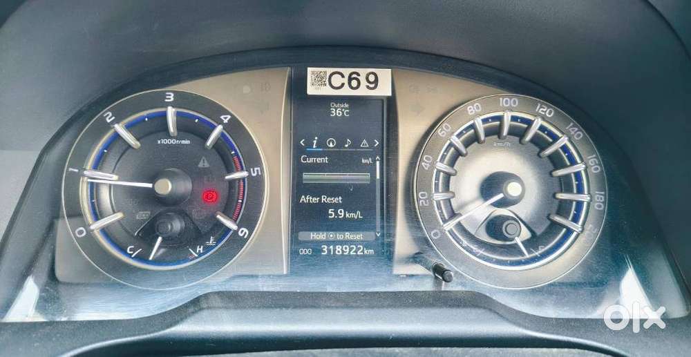 Toyota Innova Crysta 2.4 V 8 Str, 2018, Diesel