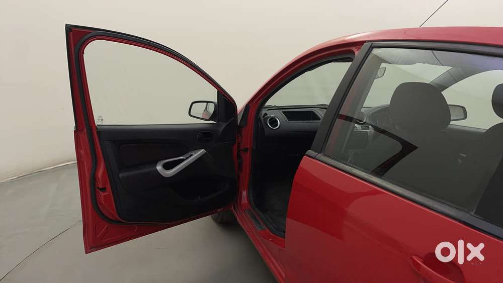 Ford Figo 2010-2012 Petrol Zxi, 2011, Petrol
