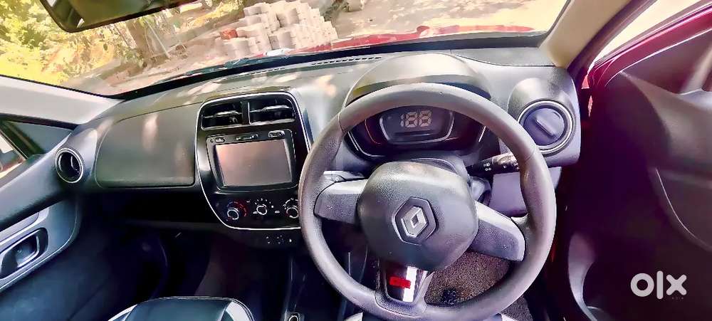  Renault Kwid  Single Lady Driven  33,000 Km  Excellent Condition