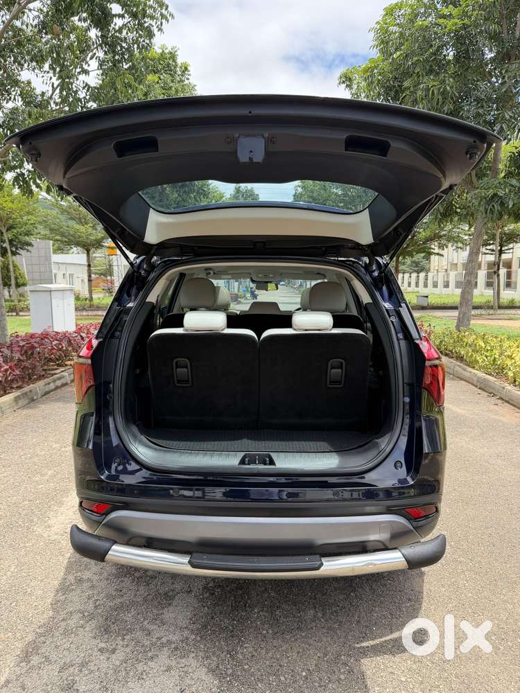 Mahindra Xuv700 2.2 Ax 7 Diesel Mt Luxury Pack Str, 2023, Diesel