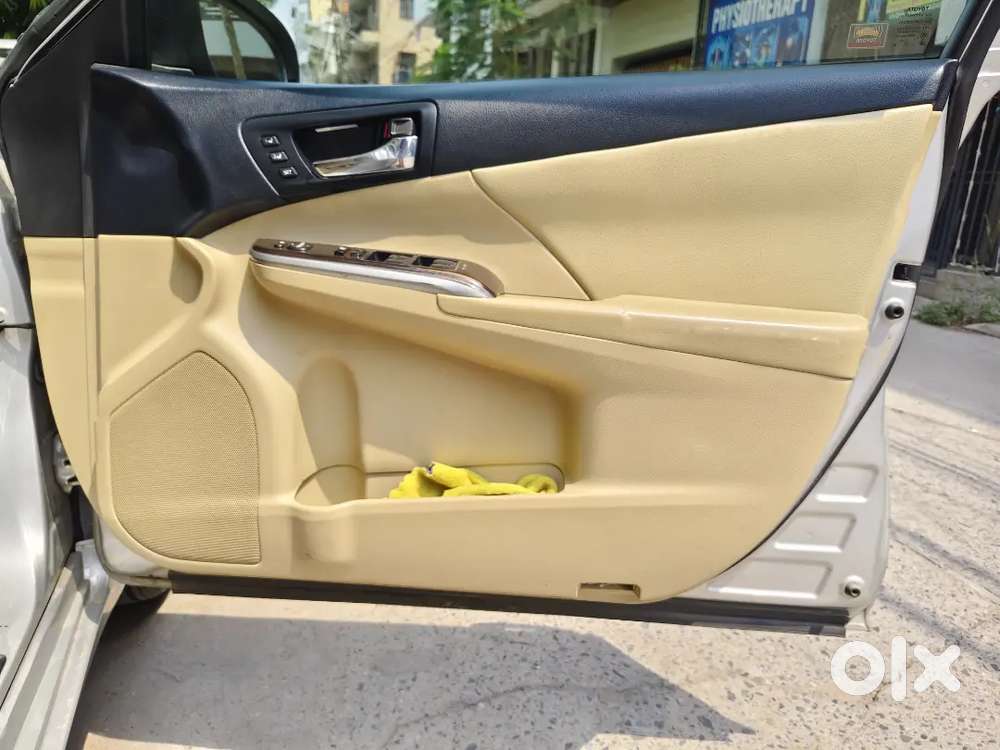 Toyota Camry 2016 Petrol Well Maintained New Tyres Installed