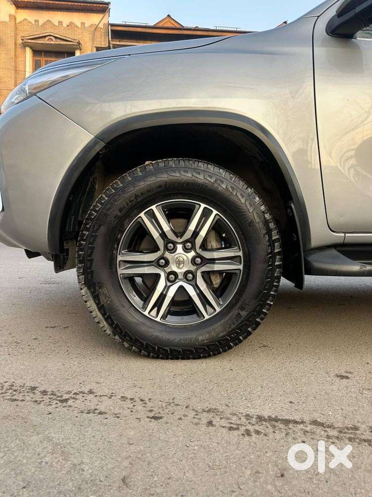 Toyota Fortuner 2.8 2wd Mt, 2016, Diesel