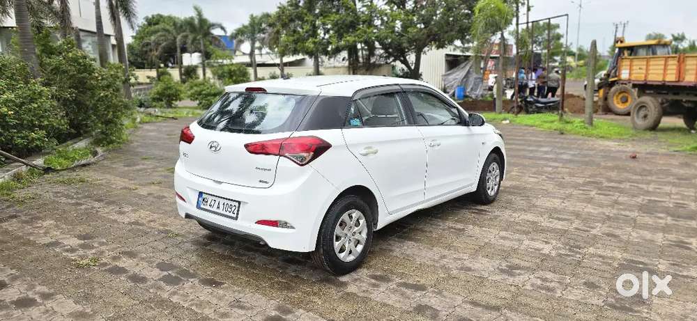 Hyundai I20 Magna Petrol 2015