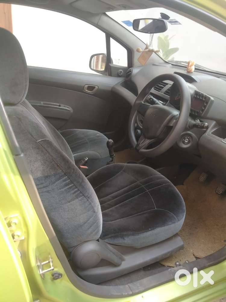 Chevrolet Beat 2011 Petrol