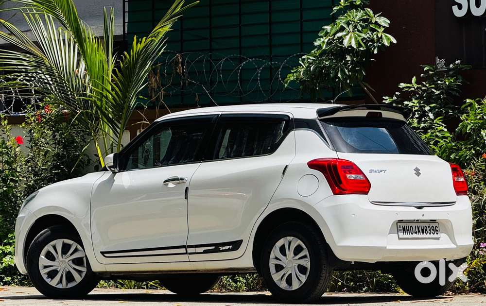 Maruti Suzuki Swift Vxi Optional, 2022, Petrol