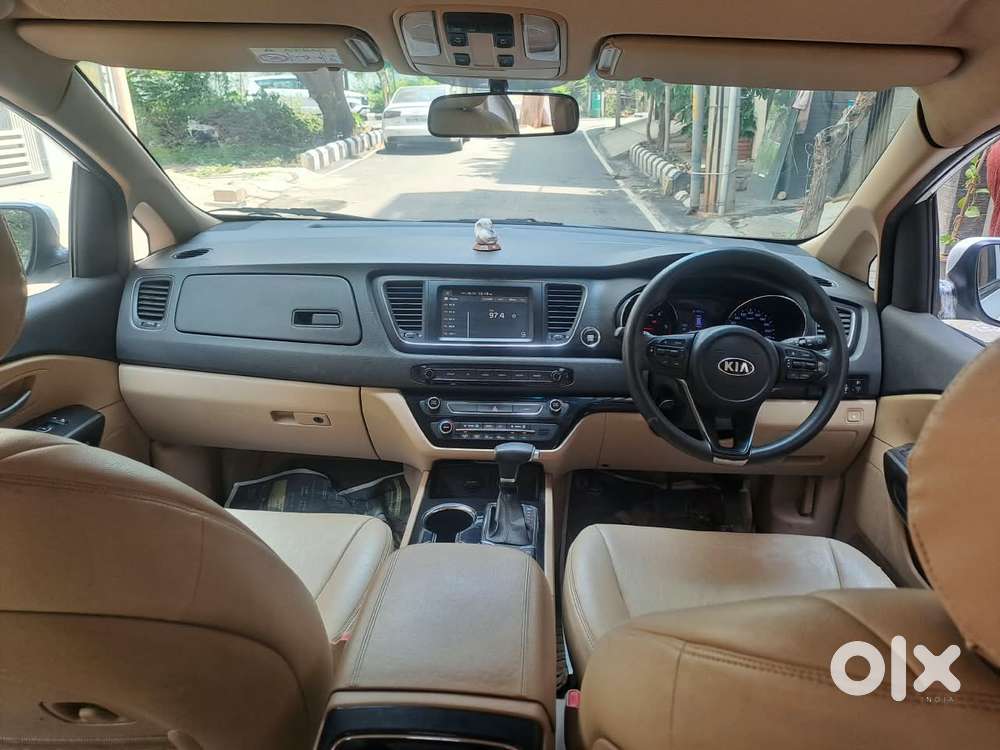 Kia Carnival Premium 8 Str, 2022, Diesel