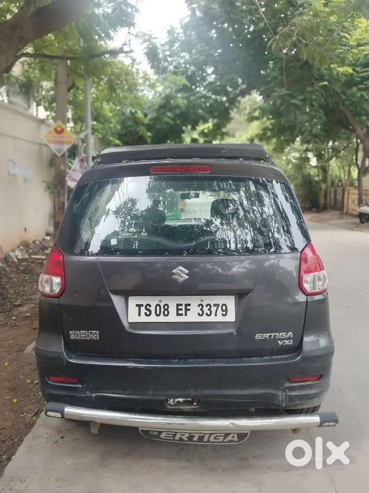 Ertiga Vxi Maruti Suzuki 2014 Year