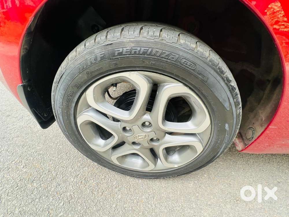 Hyundai I20 Asta 1.4 At With Avn, 2019, Petrol