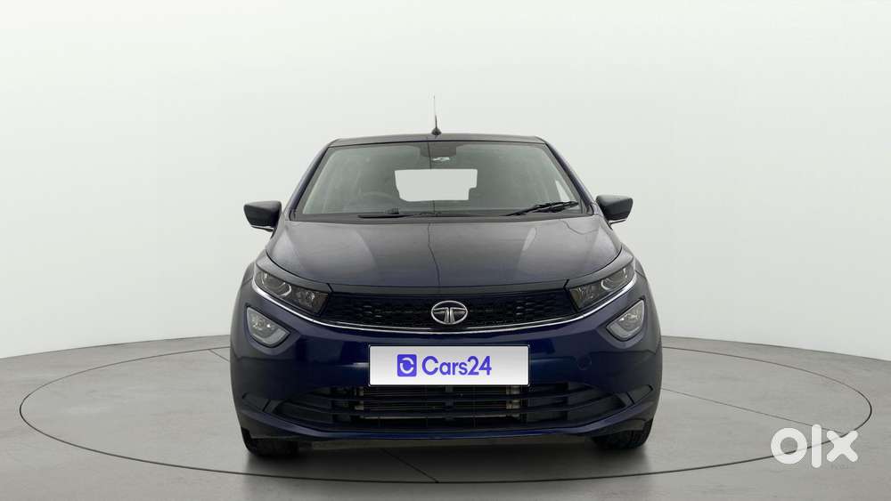 Tata Altroz Xz, 2023, Petrol