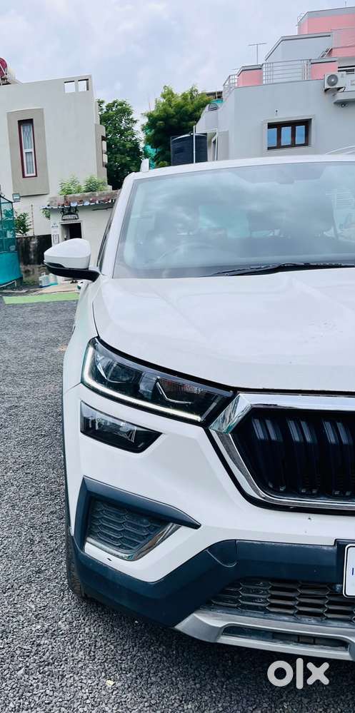 Skoda Kushaq 1.0 Tsi Style At (6 Airbags), 2023, Petrol