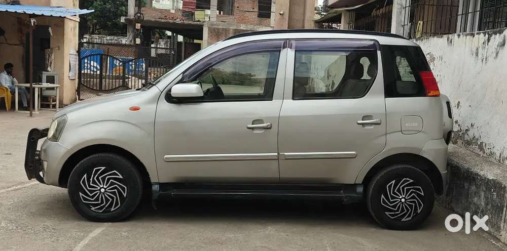 As Good As New 7seater All Tyre Is One Month Old(mrf)