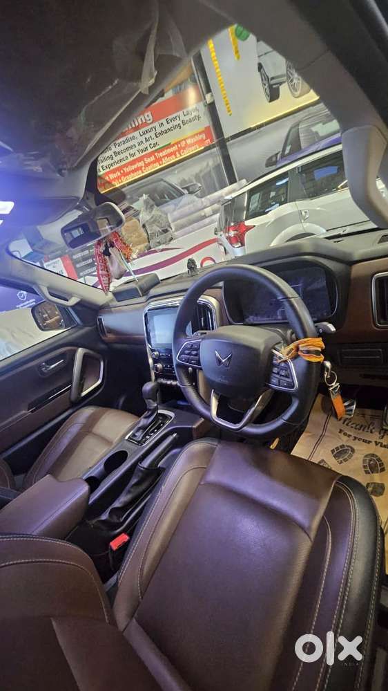 Mahindra Scorpio-n 2.0 Z8 Petrol At 7 Str, 2024, Petrol