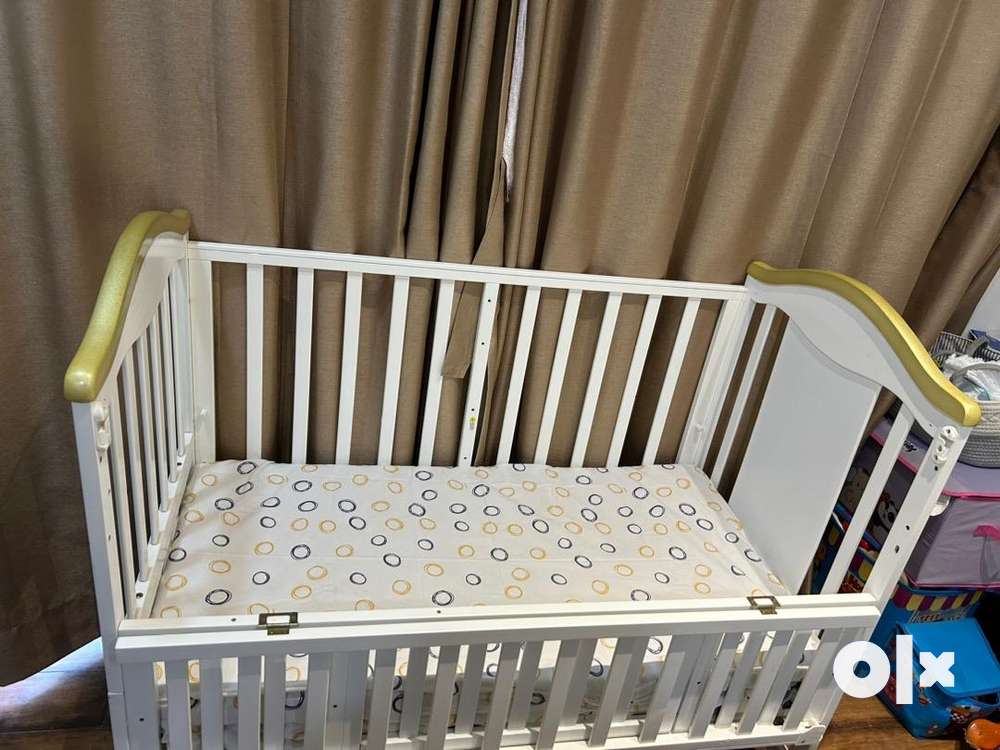 Olx 2025 baby crib