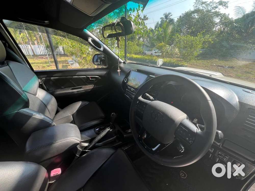 Toyota Fortuner Legender 2015 Diesel Well Maintained
