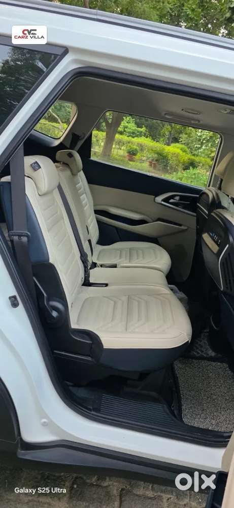 Kia Carens Luxury (o)1.5 Turbo Petrol Dct 7 Str, 2024, Petrol