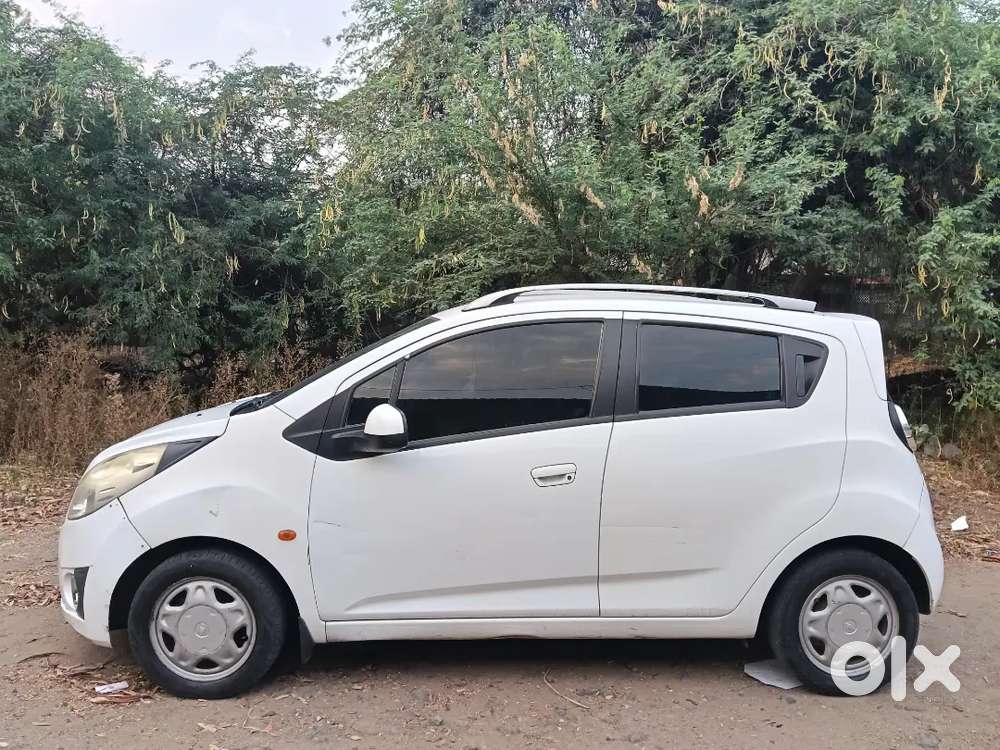 Chevrolet Beat Petrol
