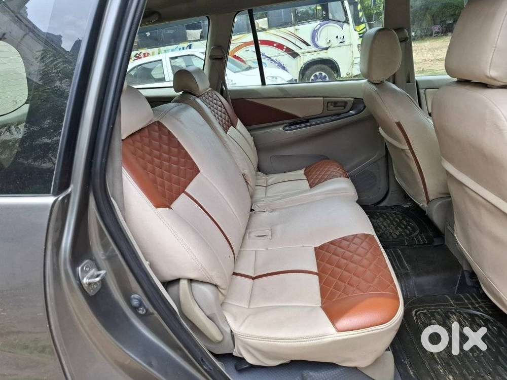 Toyota Innova 2.5 G (diesel) 7 Seater, 2012