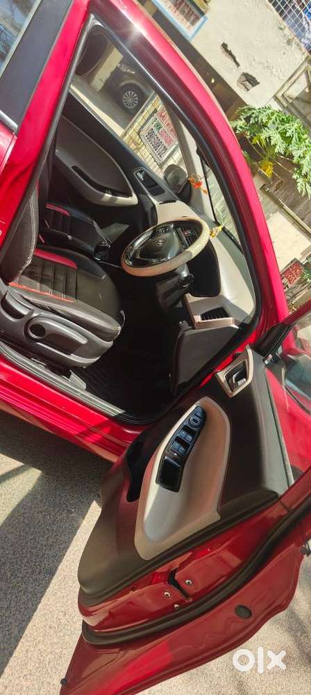 Hyundai Elite I20 Sportz (o) 1.4, 2015, Diesel