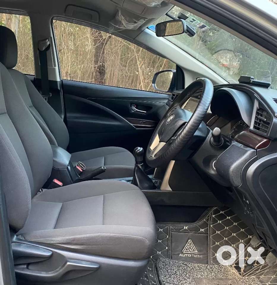 Toyota Innova Crysta [2020-ongoing] 2.4 Gx 8 Str, 2024, Diesel
