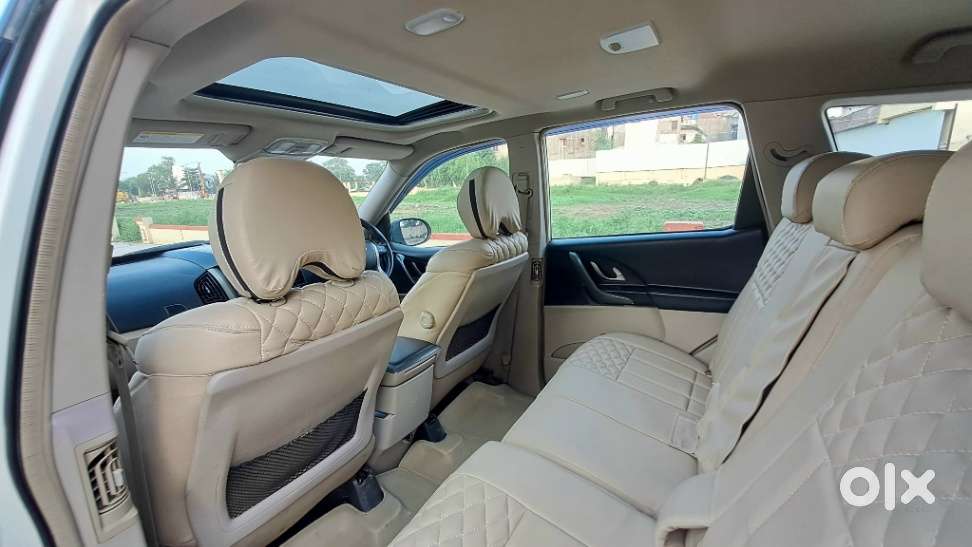 Mahindra Xuv500 W9, 2018, Diesel