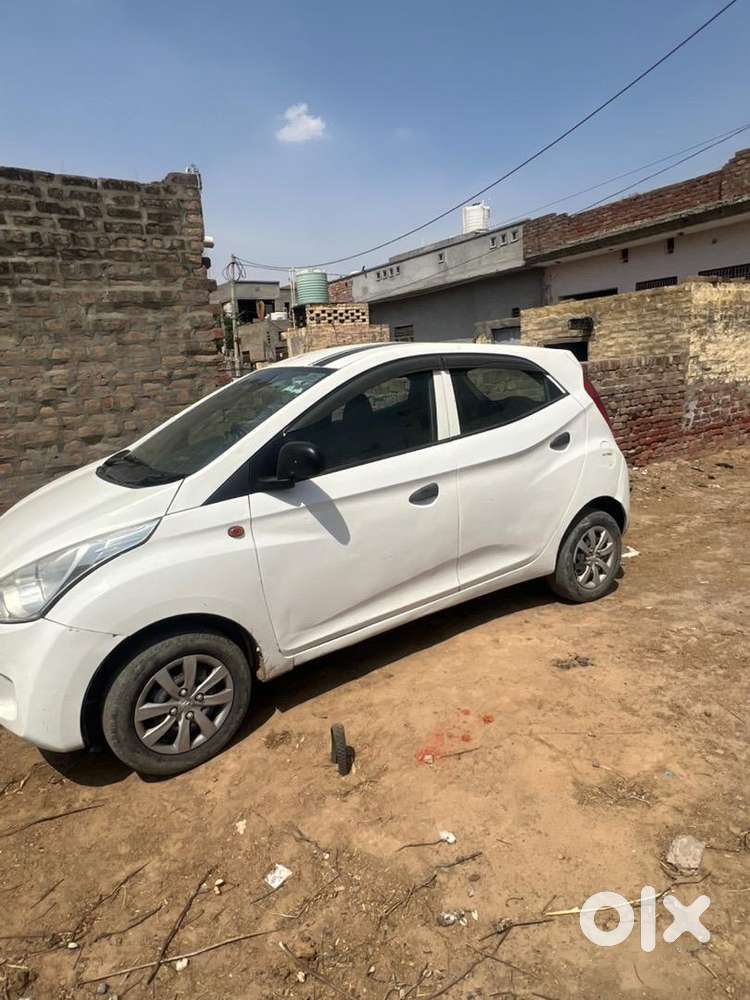 Hyundai Eon 2011 Cng & Hybrids Well Maintained