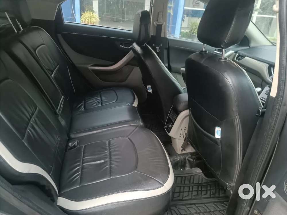 Tata Nexon 1.2 Revotron Xz Plus Dual Tone, 2019, Petrol