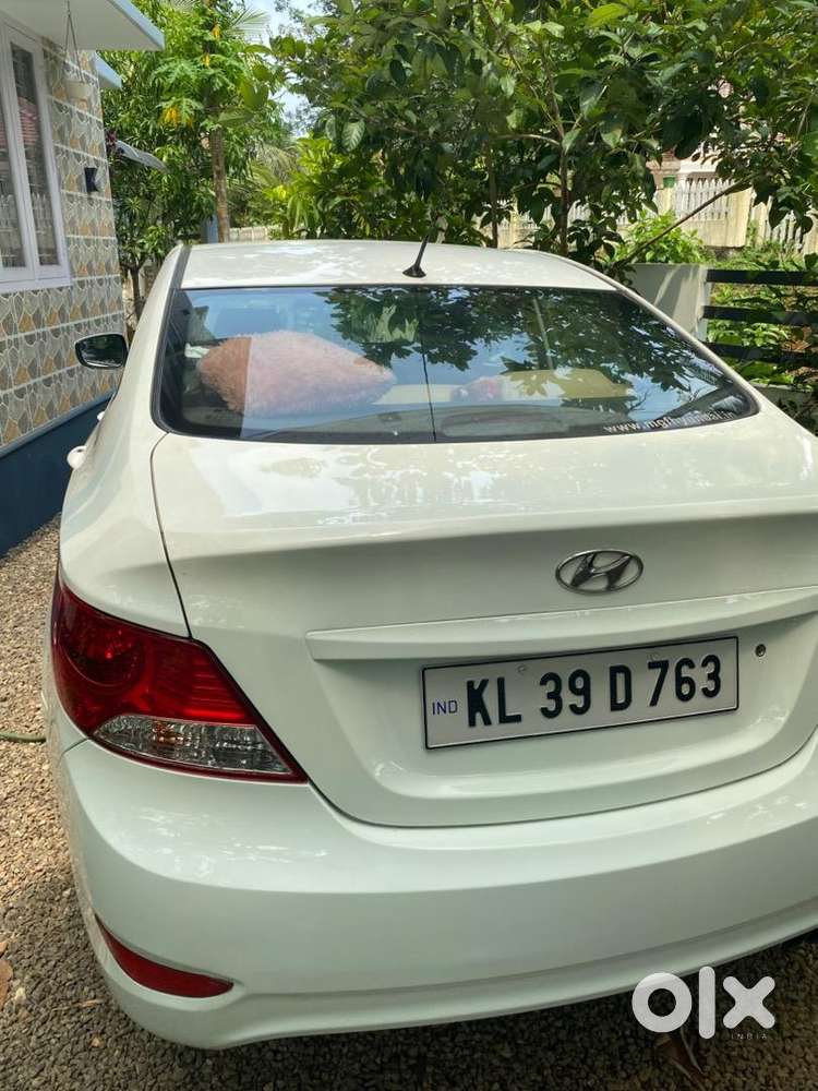 2011 Hyundai Verna Petrol  Excellent Condition  100198 Km
