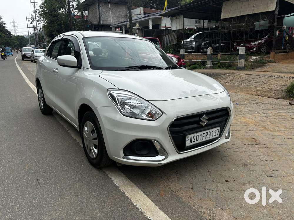 Maruti Suzuki Dzire 1.2 Vxi, 2023, Petrol