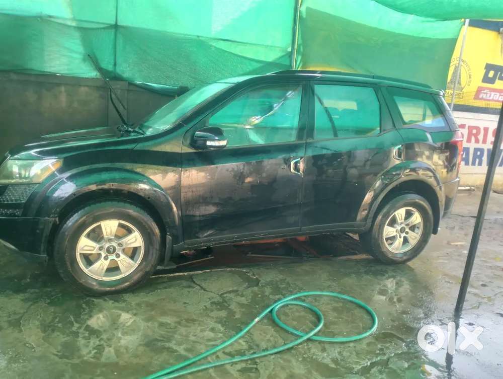 Mahindra Xuv500 2013 Diesel 90000 Km Driven