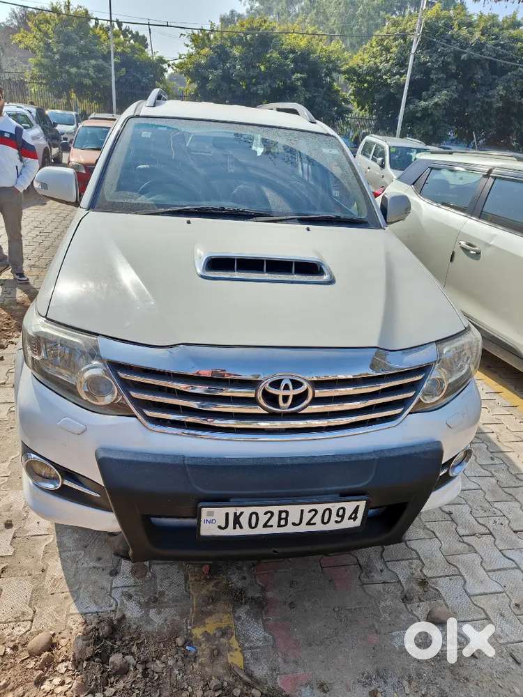 Toyota Fortuner 3.0 Diesel 2014