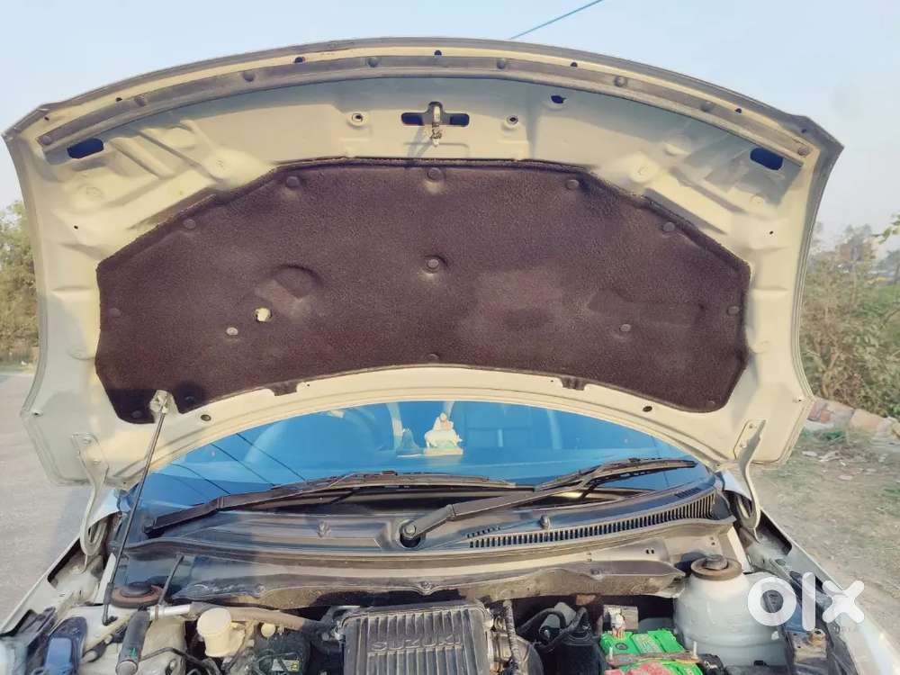 A Very Good Condition All Papers Complete Pollution Valid 4 Tyre New