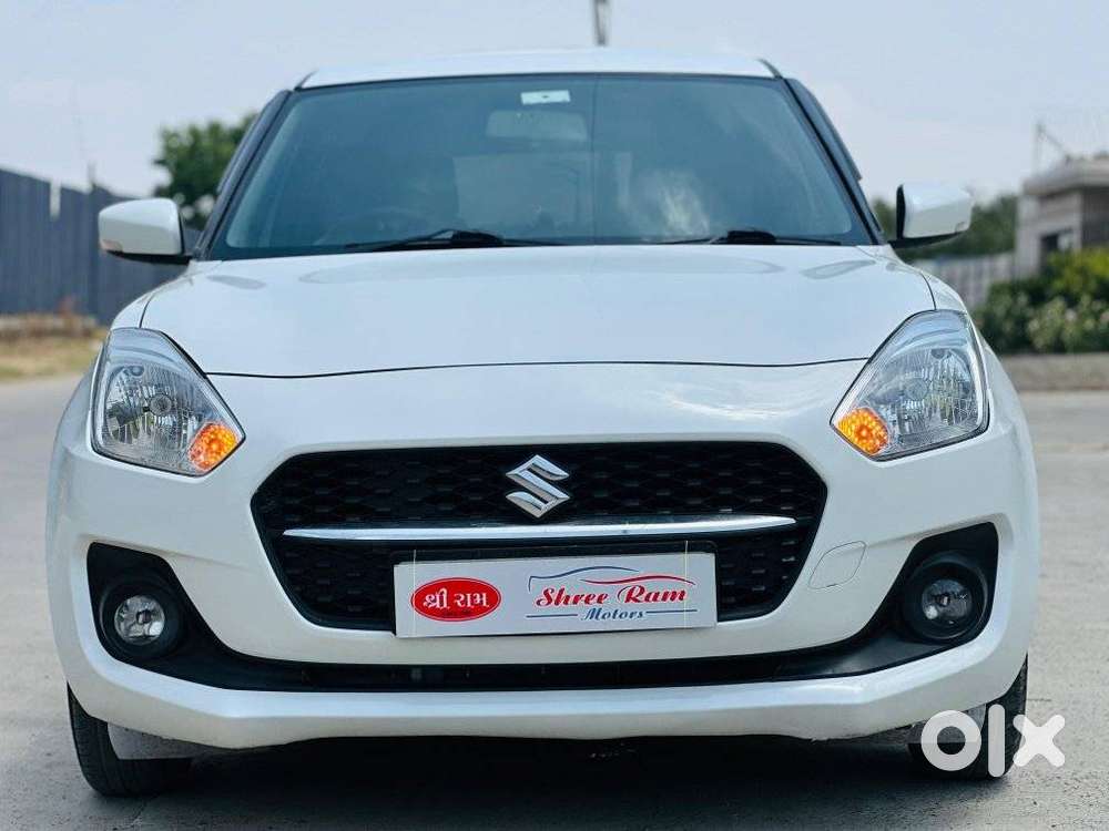 Maruti Suzuki Swift Vxi + Manual, 2022, Petrol