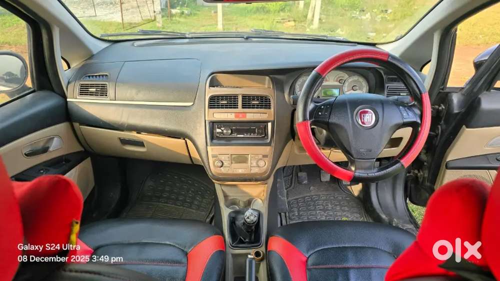 Fiat Linea Emotion 2011