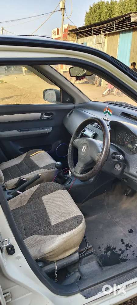 Maruti Suzuki Swift 2011