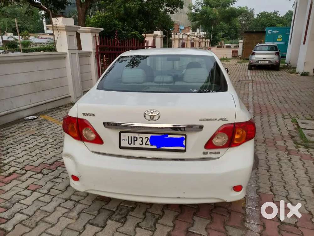 Toyota Corolla Altis 2011 Km Driven