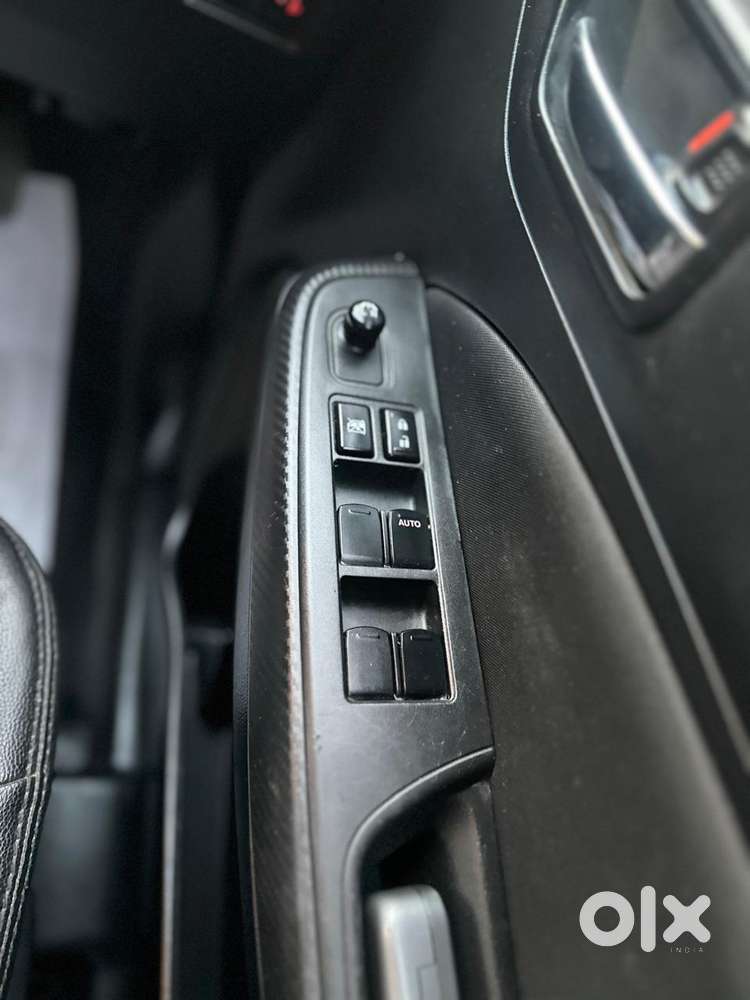 Maruti Suzuki Swift 1.2 Vxi (o), 2020, Petrol