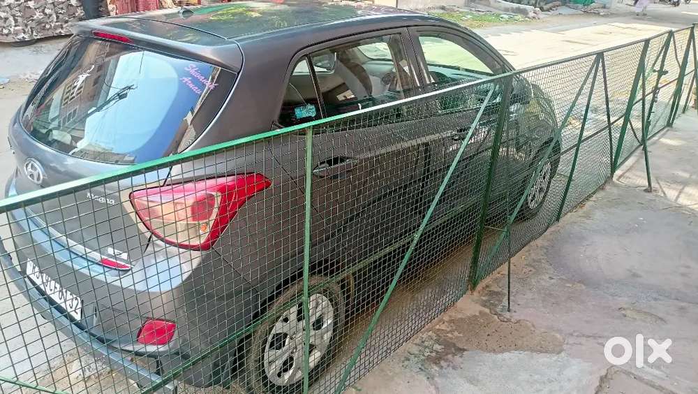 Hyundai Grand I10 2015 Petrol Government Servent Use Car
