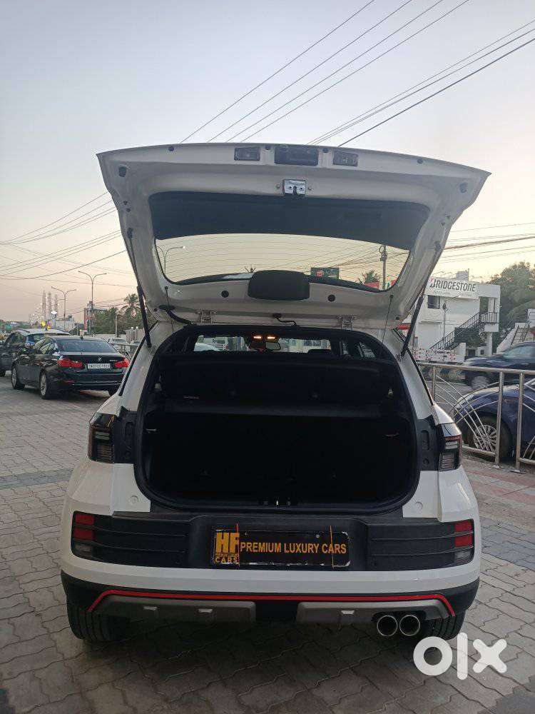 Hyundai Venue N Line, 2023, Petrol