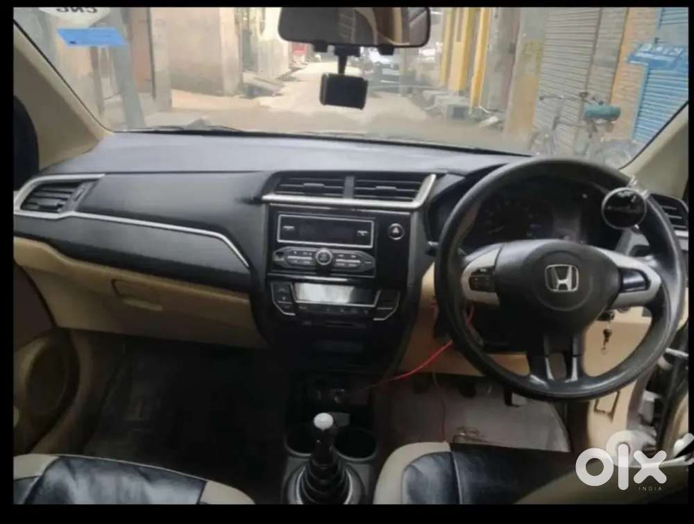 Honda Amaze 2016