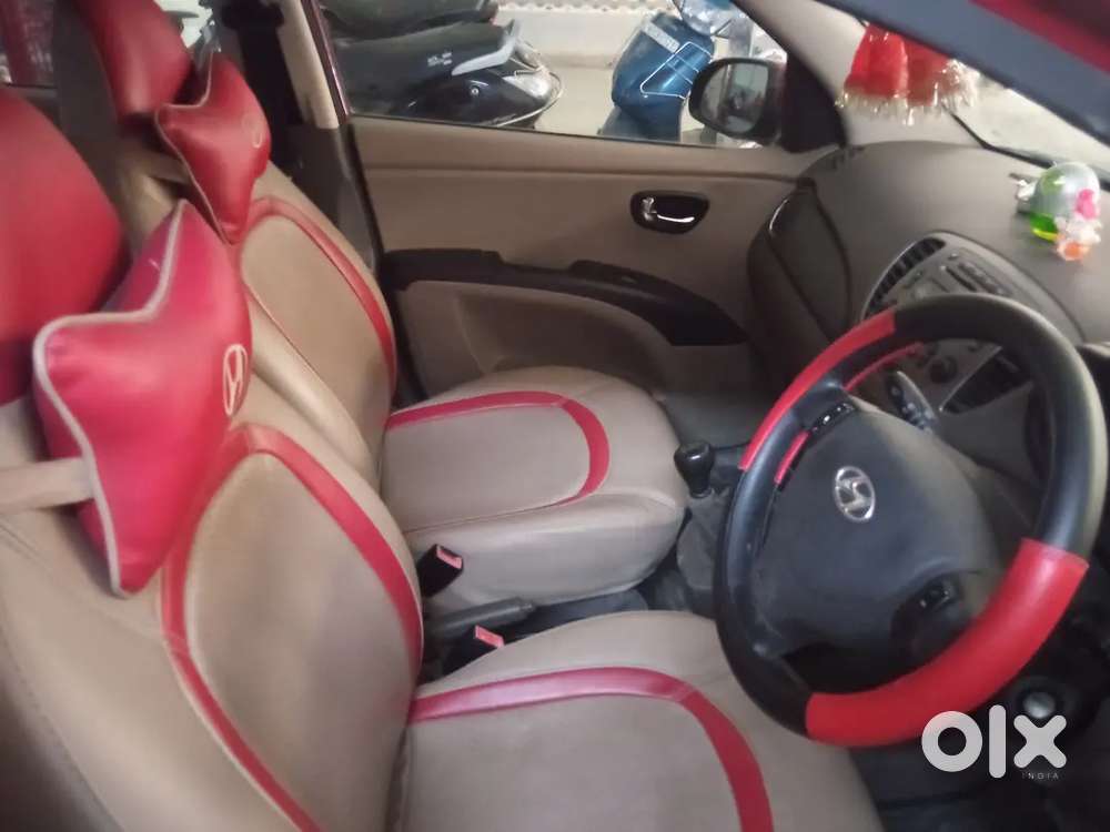 Hyundai I10 Sportz Petrol 2011