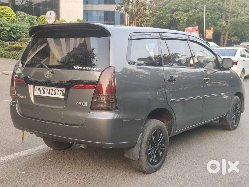 Toyota Innova 2.5 G (diesel) 8 Seater, 2011, Diesel