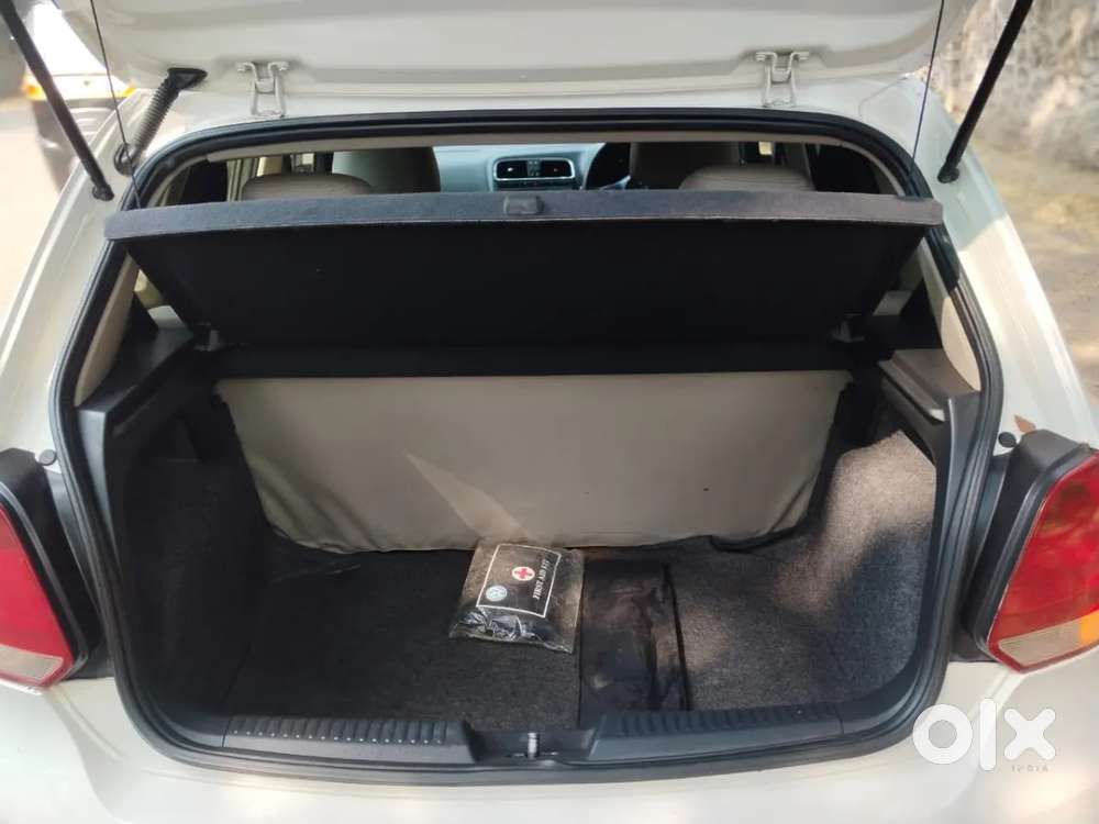 Volkswagen Polo Petrol Highline 1.2l, 2013, Petrol
