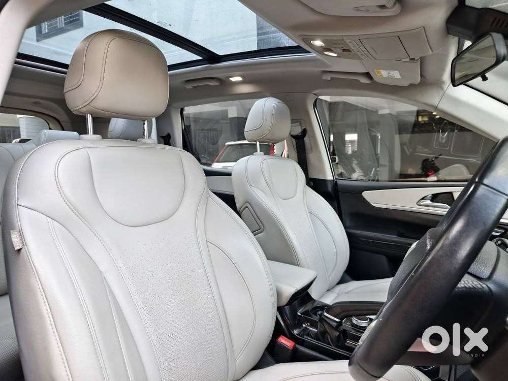 Mahindra Xuv700 2.2 Ax 7 Diesel Mt Str, 2022